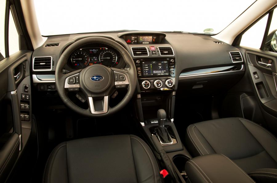 Торпедо Subaru Forester 2.0i 2015 года  (WW) (фото 31 из 40)